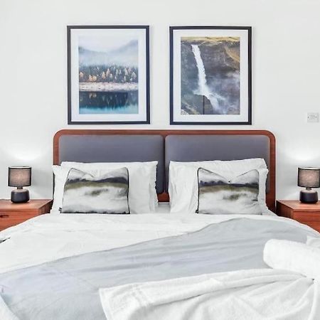 1 Bedroom Flat Piccadilly Sleep 7 In London Vr10 Exteriör bild